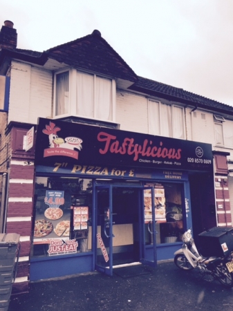 Great Freehold Chicken Shop for Sale in Hounslow